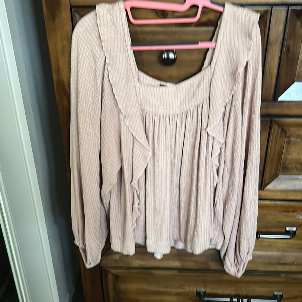 Free People Cream Ribbed Ruffled Long Sleeve Blouse